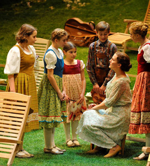 Eléonore was Louisa in The Sound of Music, directed by Emilio Sagi at the Théâtre du Châtelet in 2011.